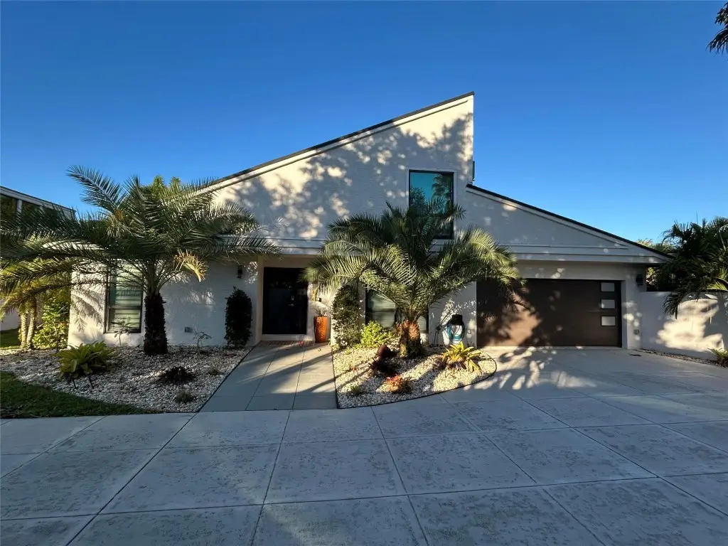 7831 NW 4th Street, Plantation, FL 33324 - Image #1