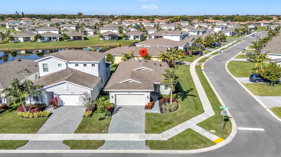 13431 E Amber Waves Avenue, Delray Beach, FL 33484 - Image #2