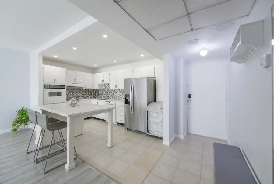 19380 Collins Avenue #501, Sunny Isles Beach, FL 33160 - Image #3