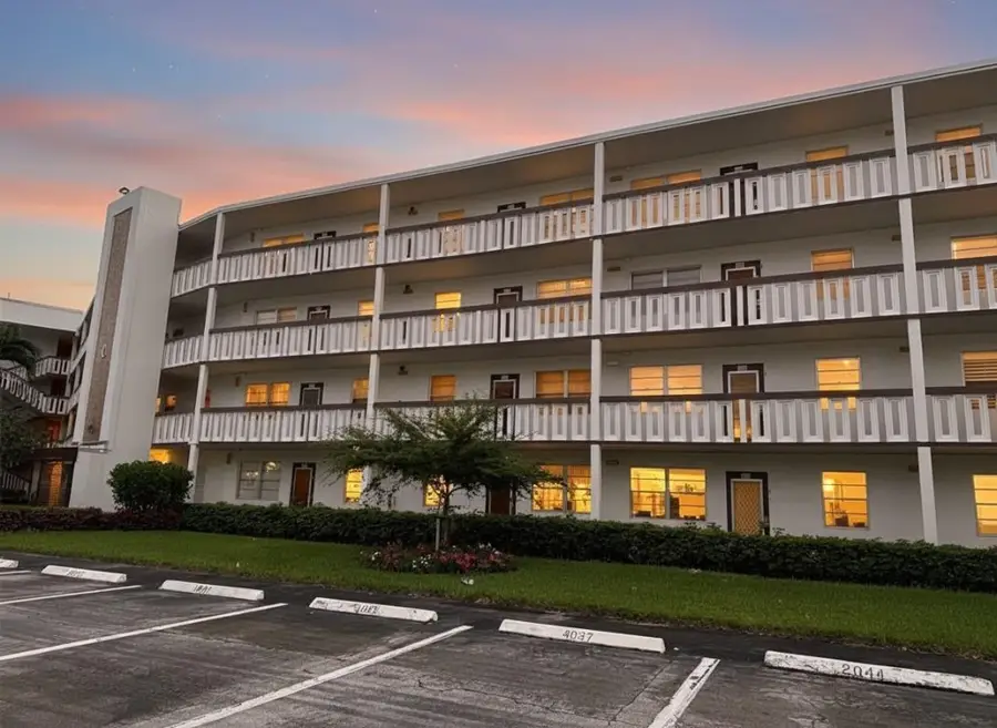 3041 Hythe C #3041, Boca Raton, FL 33434 - Image #2