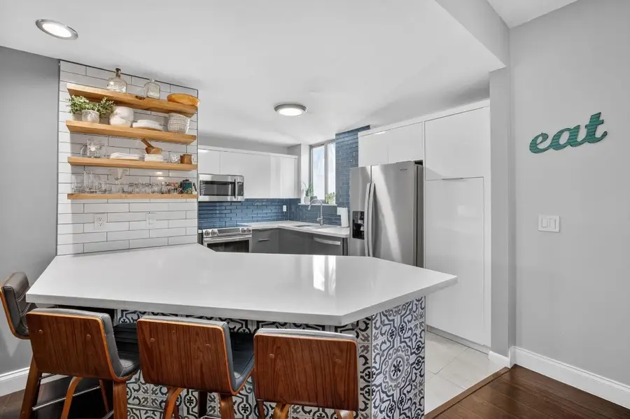 1401 NE 9th Street #13, Fort Lauderdale, FL 33304 - Image #2