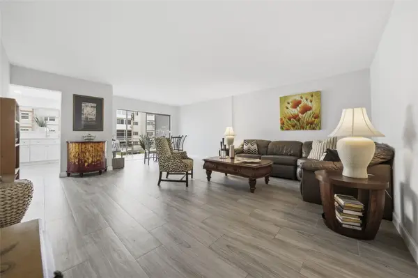 2201 NW 41st Avenue #209, Lauderhill, FL 33313