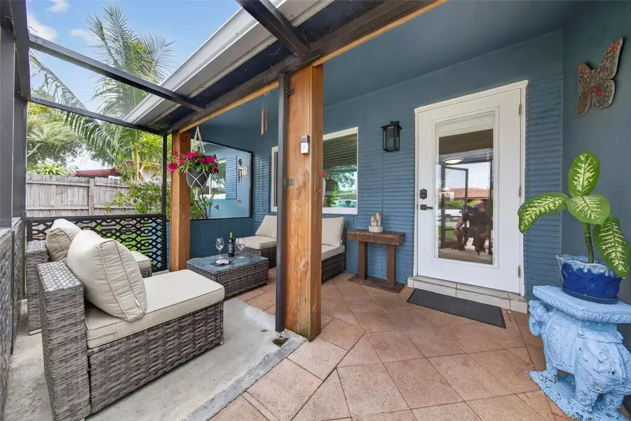 270 NE 42nd Court, Oakland Park, FL 33334 - Image #2