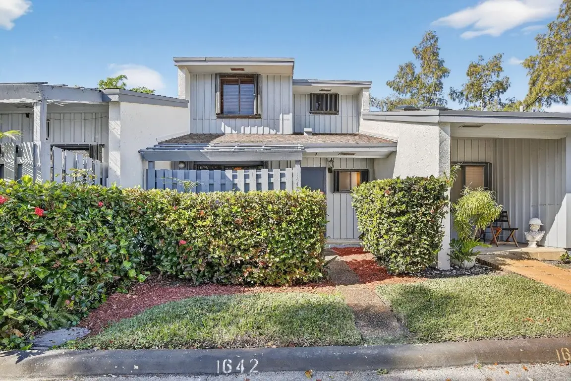 1642 N 15th Terrace, Hollywood, FL 33020 - Image #1