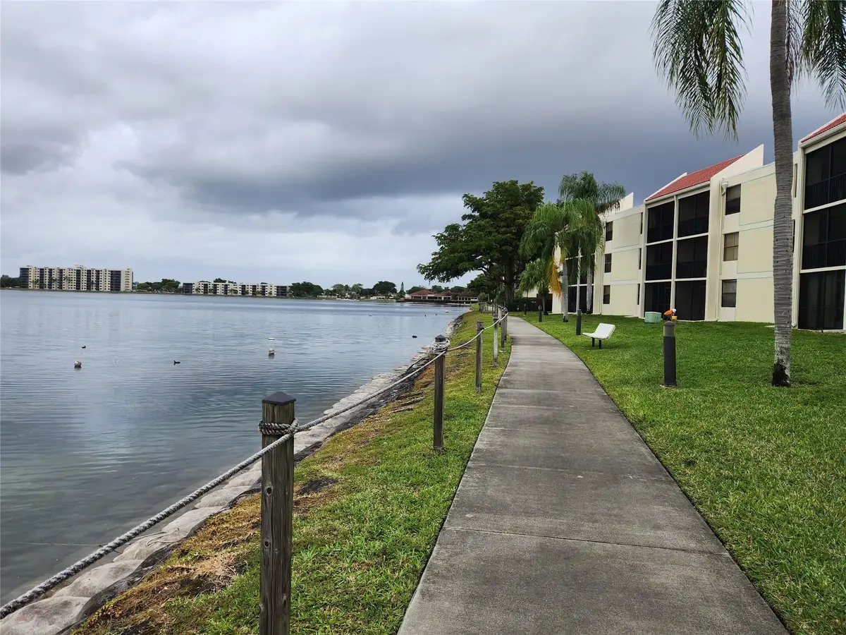 112 Lake Emerald Drive #208, Fort Lauderdale, FL 33309 - #1