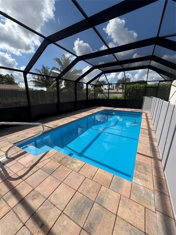 9900 NW 39th Court, Coral Springs, FL 33065