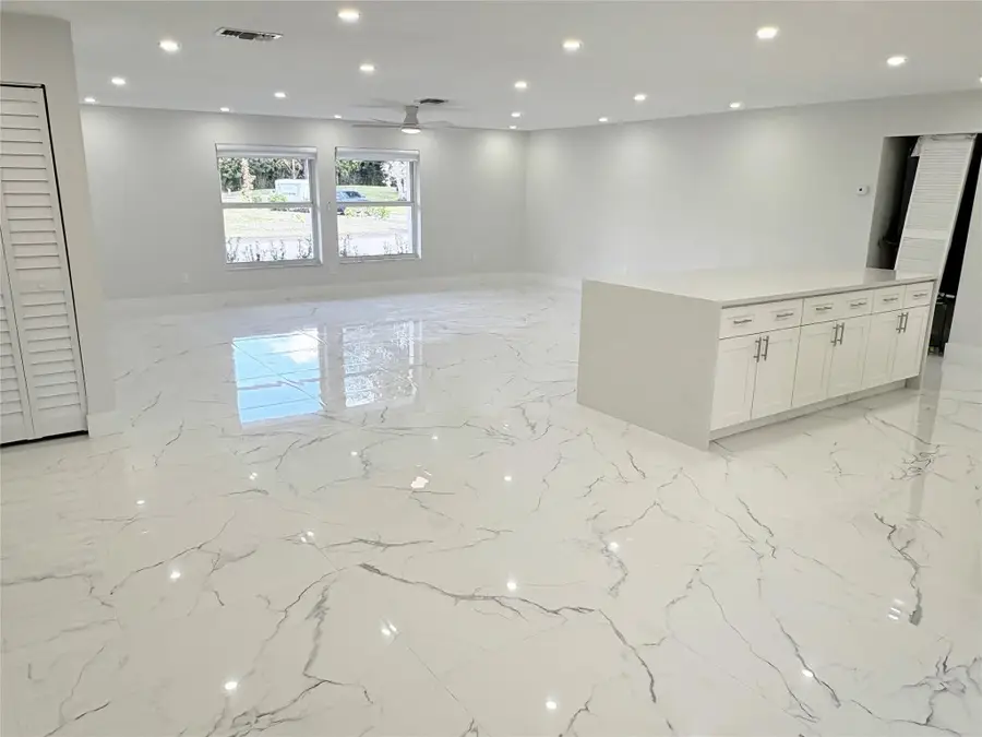 9900 NW 39th Court, Coral Springs, FL 33065 - Image #3