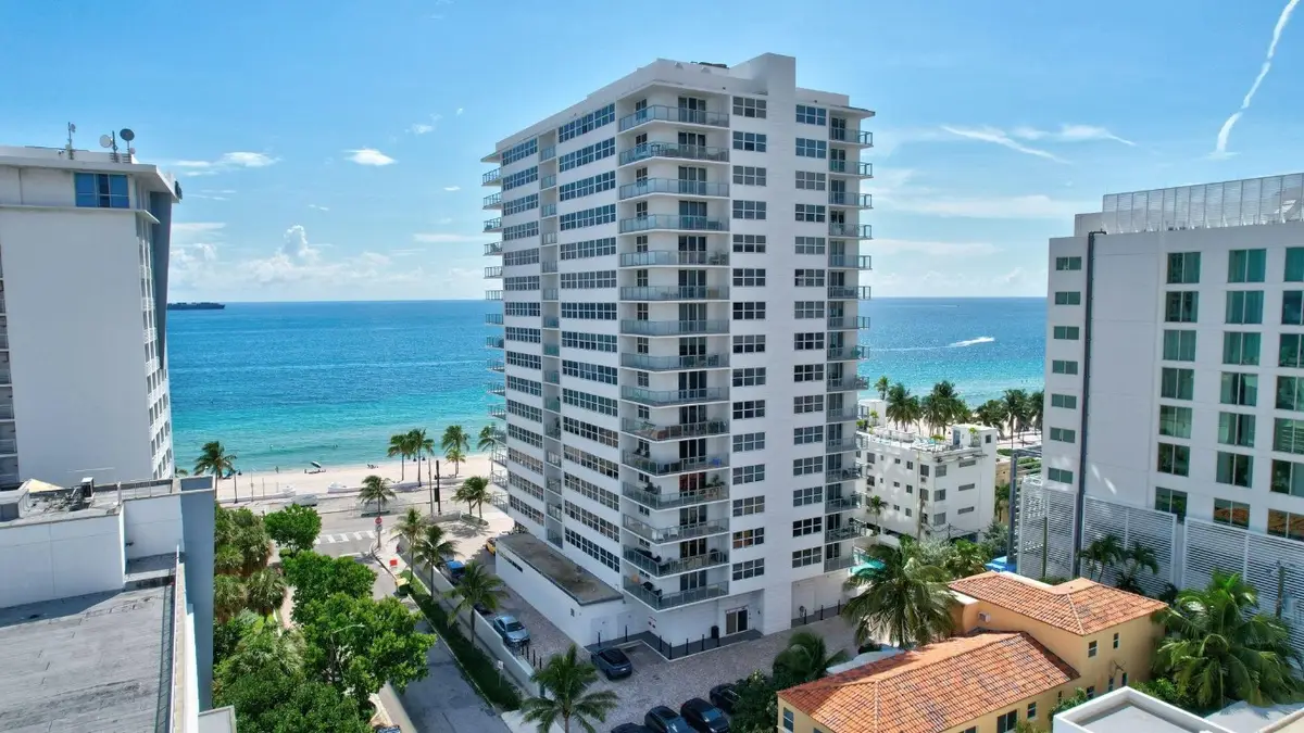 209 N Fort Lauderdale Beach Boulevard #3D, Fort Lauderdale, FL 33304 - Image #1