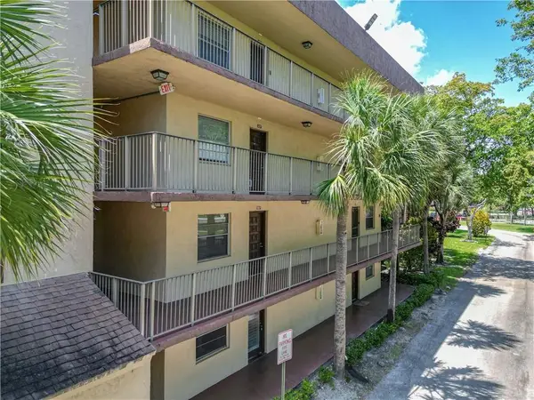 3101 NW 47th Terrace #227, Lauderdale Lakes, FL 33319
