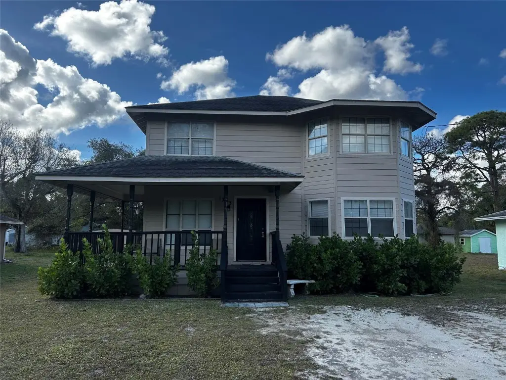 1703 N 43rd Street, Fort Pierce, FL 34947 - #1