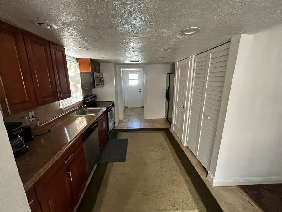 1703 N 43rd Street, Fort Pierce, FL 34947 - #2