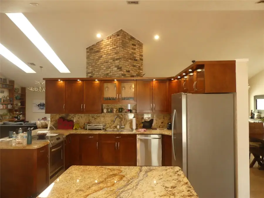 5221 Pinetree Road, Parkland, FL 33067 - Image #3