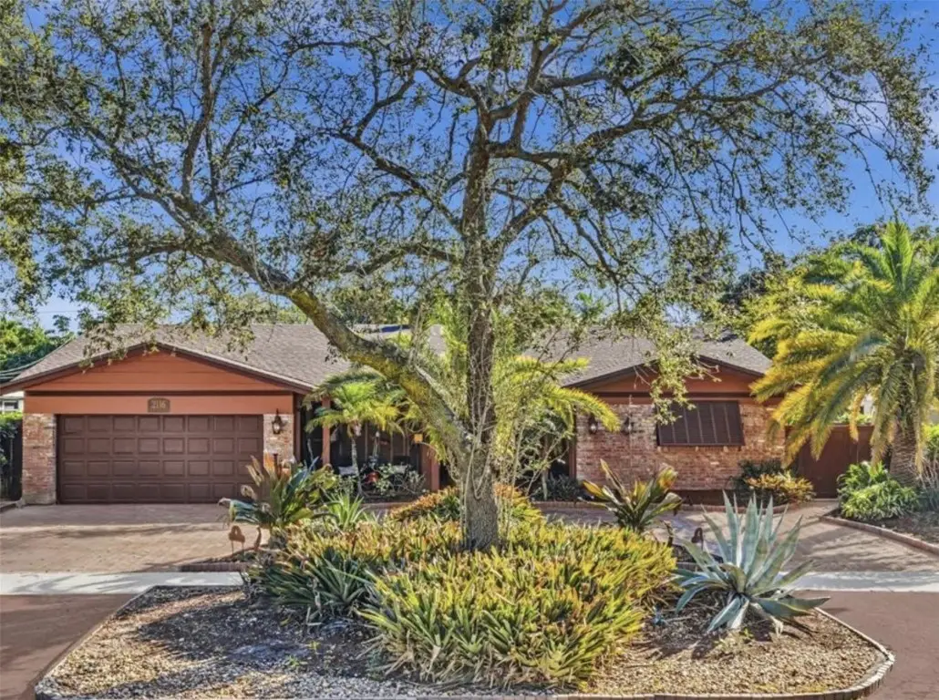 2116 NE 62nd Street, Fort Lauderdale, FL 33308 - Image #1