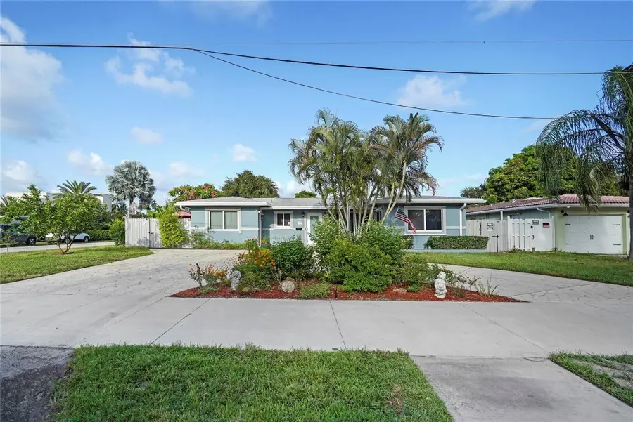954 NE 26th Avenue, Pompano Beach, FL 33062 - Image #2