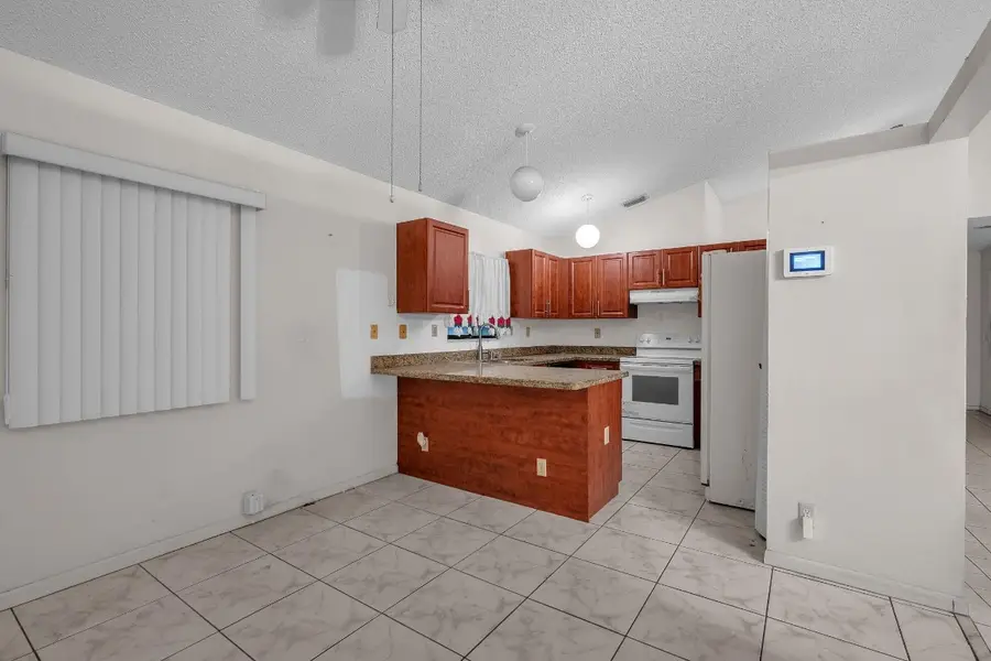 155 Colly Way, North Lauderdale, FL 33068 - Image #2