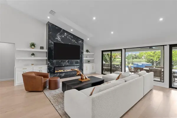 8611 Gullane Court, Palm Beach Gardens, FL 33412