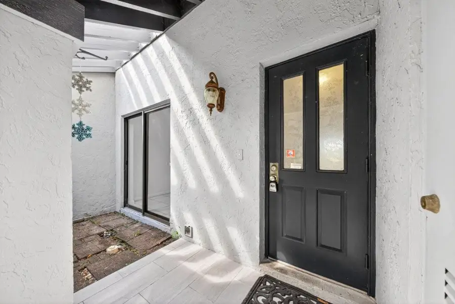 2643 NW 42nd Avenue, Pompano Beach, FL 33066 - #3