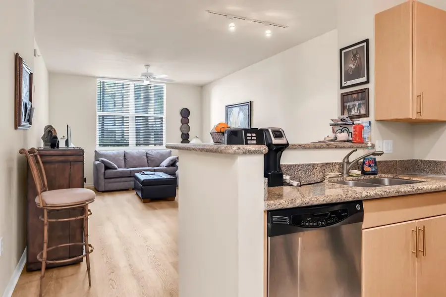 2401 NE 65th Street #112, Fort Lauderdale, FL 33308 - Image #2