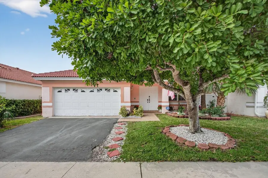 3071 NW 71st Avenue, Margate, FL 33063 - #2