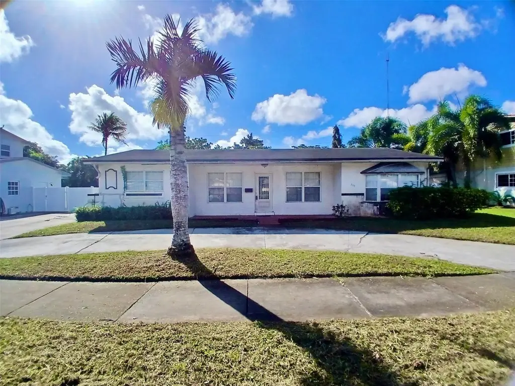 330 NW 205th Terrace, Miami Gardens, FL 33169 - Image #1