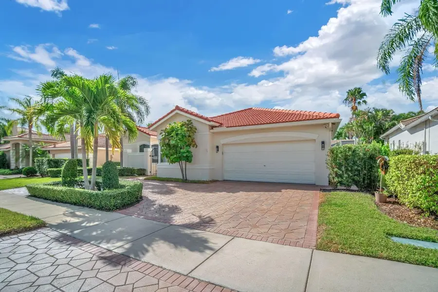 2577 Jardin Court, Weston, FL 33327 - Image #2