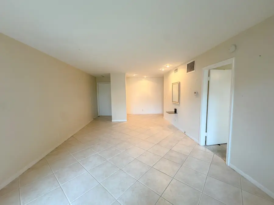 119 NE 19th Court #203G, Wilton Manors, FL 33305 - #3