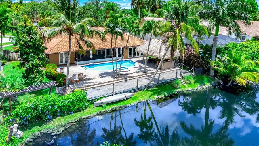 1581 NW 101st Avenue, Plantation, FL 33322 - #2