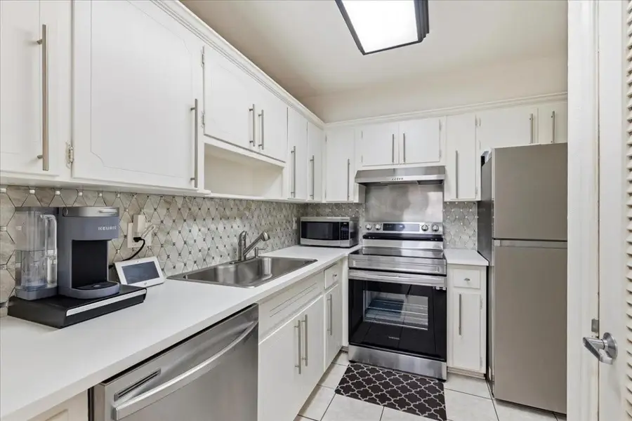 2200 NE 36th Street #5, Pompano Beach, FL 33064 - #2