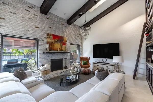 3182 Deer Creek Lake Shore Drive, Deerfield Beach, FL 33442