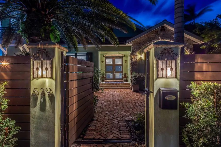 539 NE 10th Avenue, Fort Lauderdale, FL 33301 - Image #2