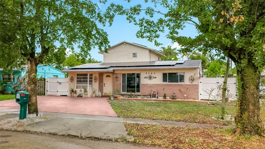 7141 Custer Street, Hollywood, FL 33024 - #3