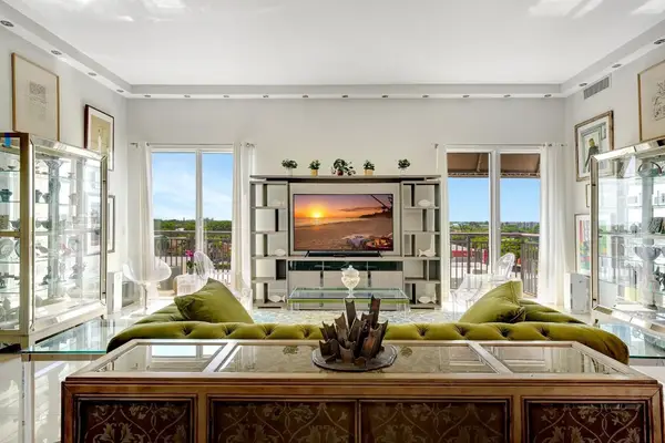 2633 NE 14th Avenue #505, Wilton Manors, FL 33334