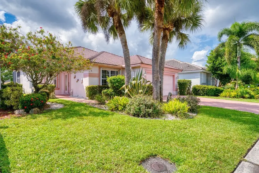 2824 Waters Edge Circle, Greenacres, FL 33413 - Image #3