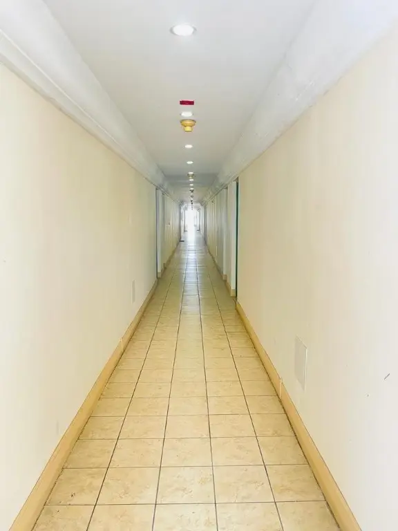 Address Withheld By Seller, Miami, FL 33126 - #2