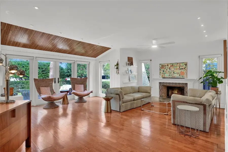 716 SE 7th Street, Fort Lauderdale, FL 33301 - Image #2