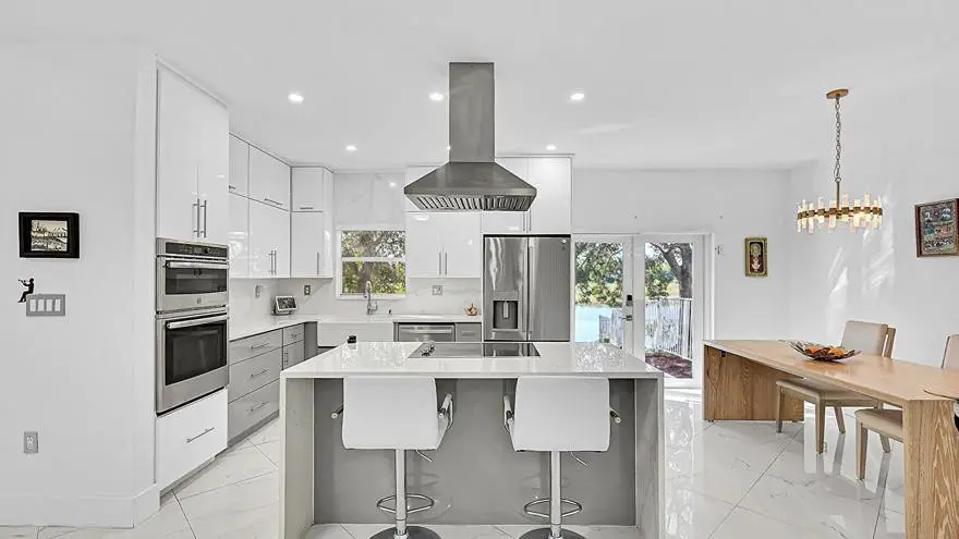 518 NW 130th Way, Pembroke Pines, FL 33028 - #2