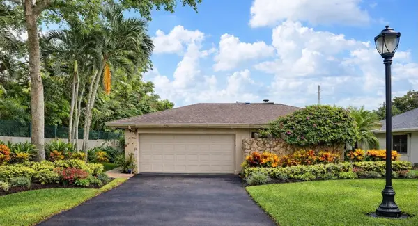 126 Laurel Road, Hollywood, FL 33021