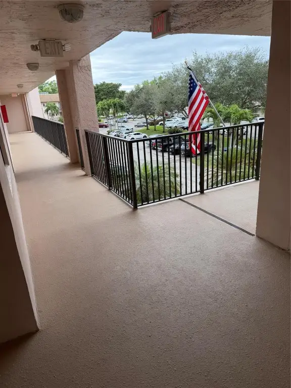 10145 Sunrise Lakes #308, Sunrise, FL 33322 - Image #2