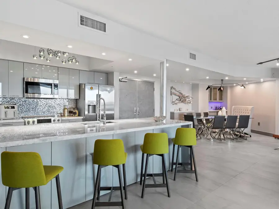 347 N New River Drive #1401, Fort Lauderdale, FL 33301 - #3