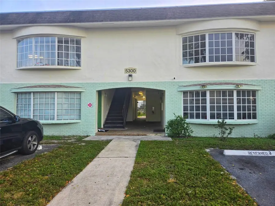 5300 NW 18th Street #4, Lauderhill, FL 33313 - Image #2