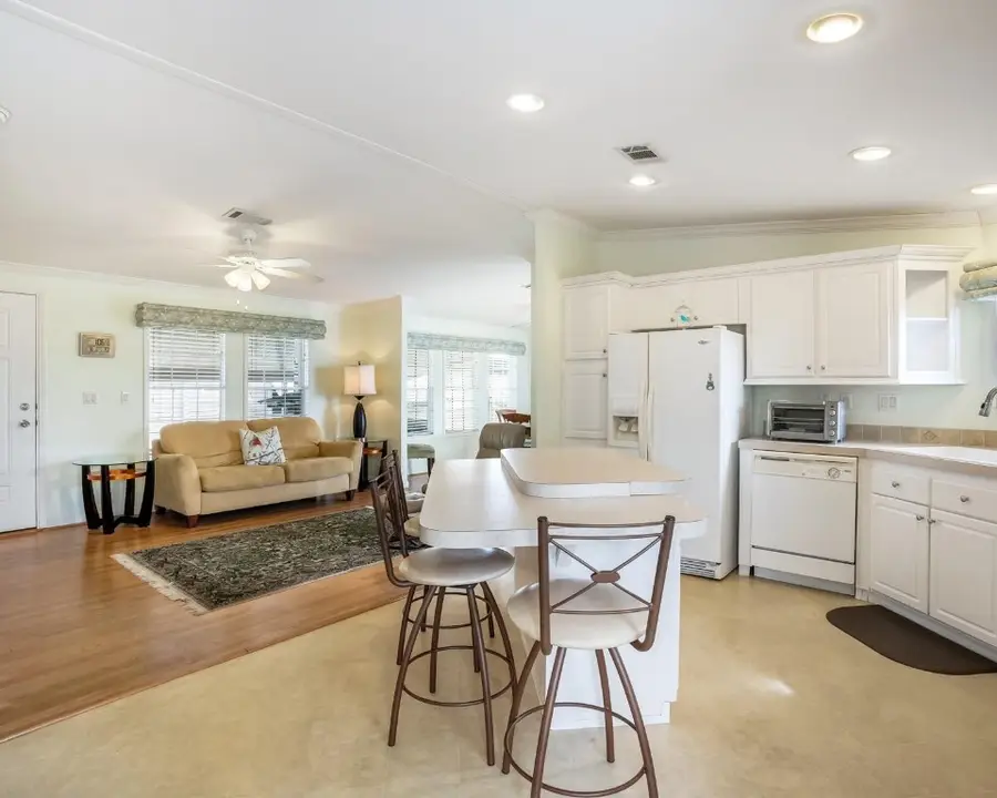 8531 SW 20th Court, Davie, FL 33324 - #3