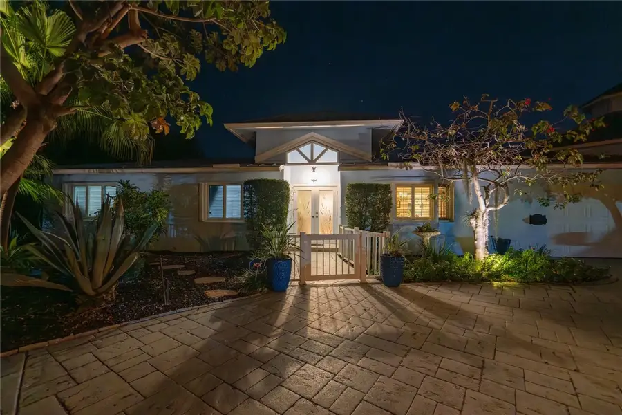 2432 NE 22nd Avenue, Pompano Beach, FL 33064 - #2