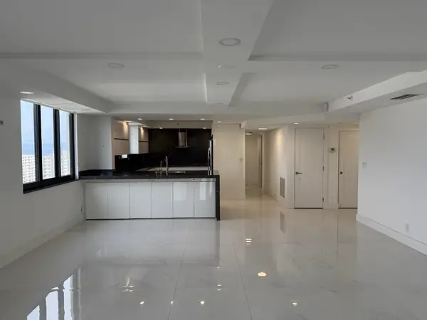 3420 S Ocean Boulevard #PH-T, Highland Beach, FL 33487