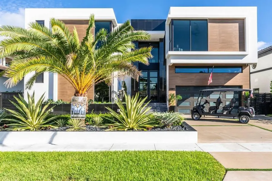 2581 NE 50th Street, Lighthouse Point, FL 33064 - Image #2