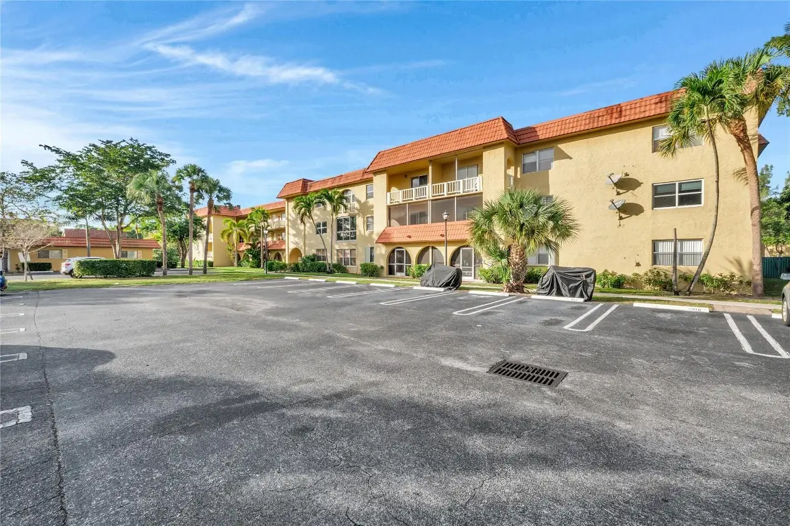 10762 La Placida Drive #7-306, Coral Springs, FL 33065 - Image #1