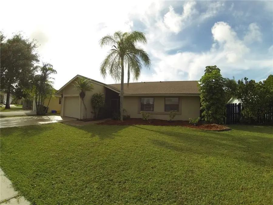9138 Bedford Drive, Boca Raton, FL 33434 - Image #3