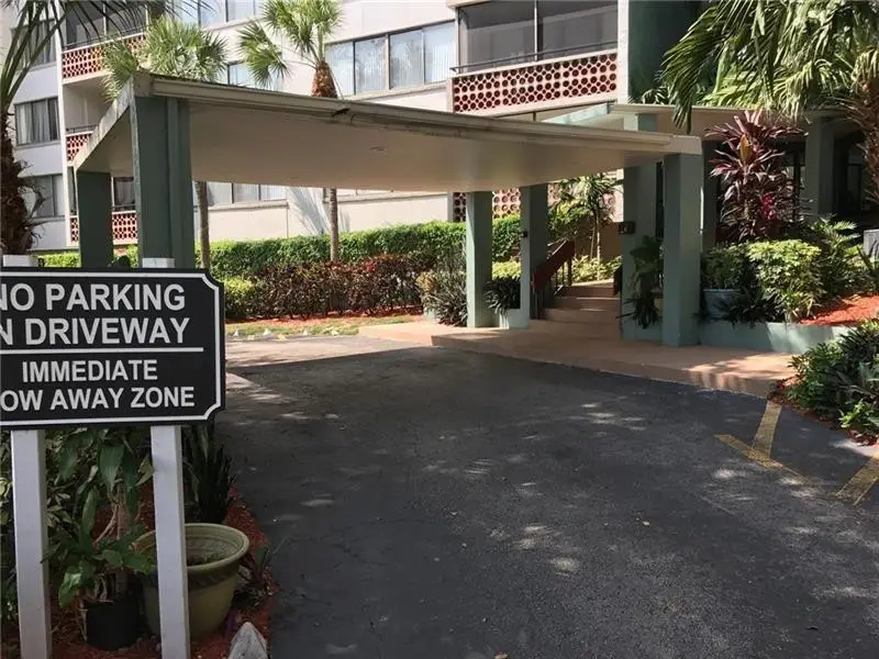 4222 Inverrary Boulevard #4413, Lauderhill, FL 33319 - Image #1