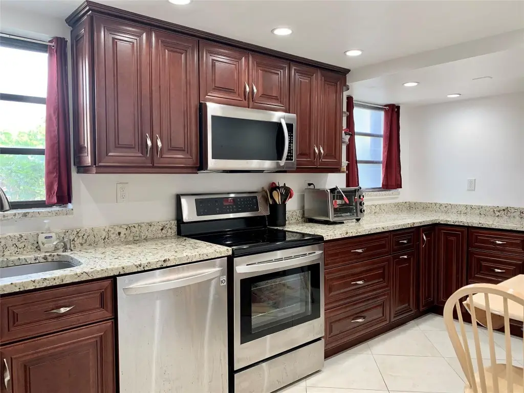 367 S Federal Highway #107B, Deerfield Beach, FL 33441 - Image #1