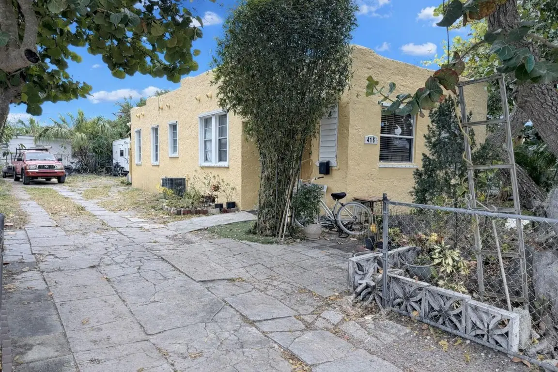 416 Revere Road, West Palm Beach, FL 33405 - Image #1
