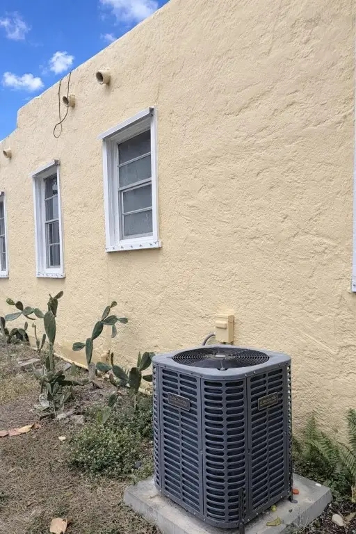 416 Revere Road, West Palm Beach, FL 33405 - Image #3